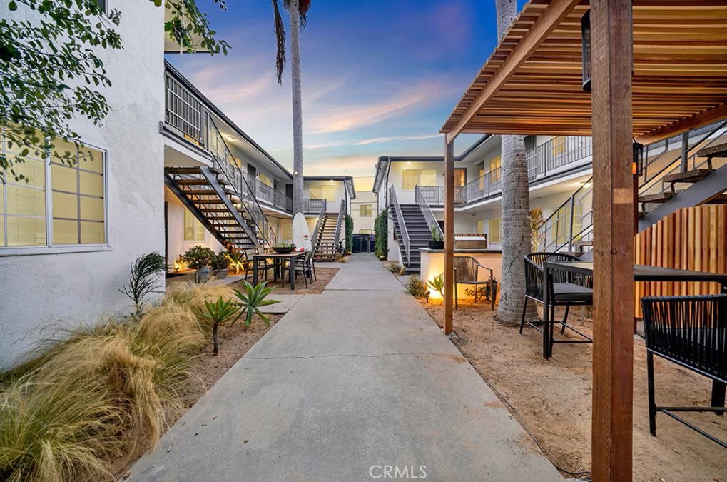 Alamitos Beach (AB) - Residential Income