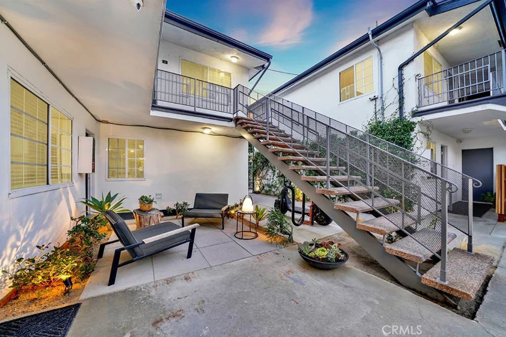 Alamitos Beach (AB) - Residential Income