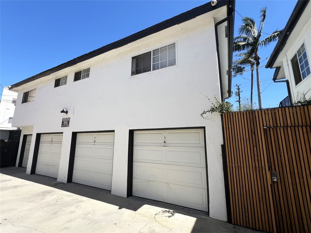 Alamitos Beach (AB) - Residential Income