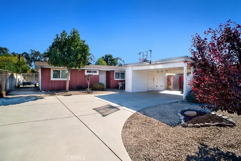 13232 Desmond Street, Pacoima, CA 91331 - MLS#: SR25263956