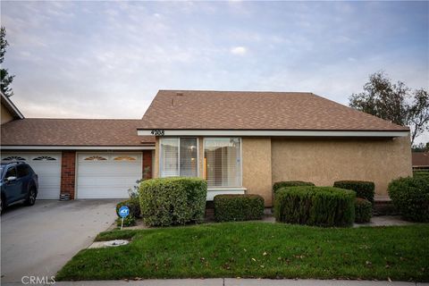 Tiny photo for 4208 Village 4 Vlg, Camarillo, CA 93012 (MLS # SB25264943)