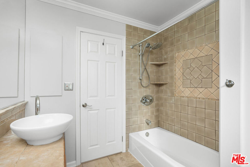 Studio City Villas - Residential