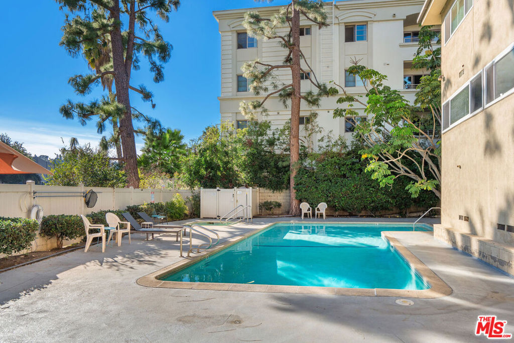 Studio City Villas - Residential