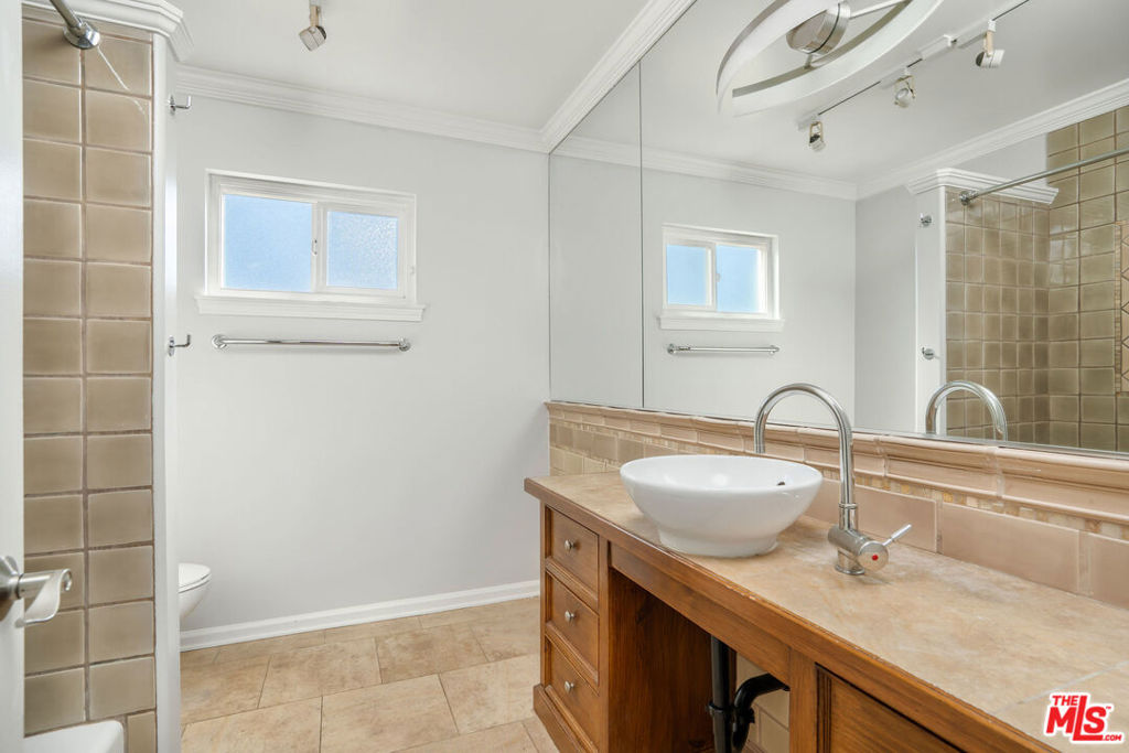 Studio City Villas - Residential