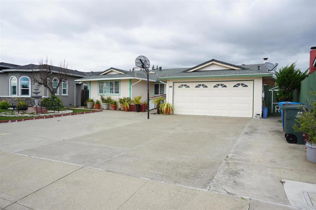 32262 Crest Lane, Union City CA 94587
