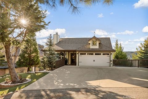 Photo of 26680 Merced Ln, Lake Arrowhead, CA 92352 (MLS # IG26013696)