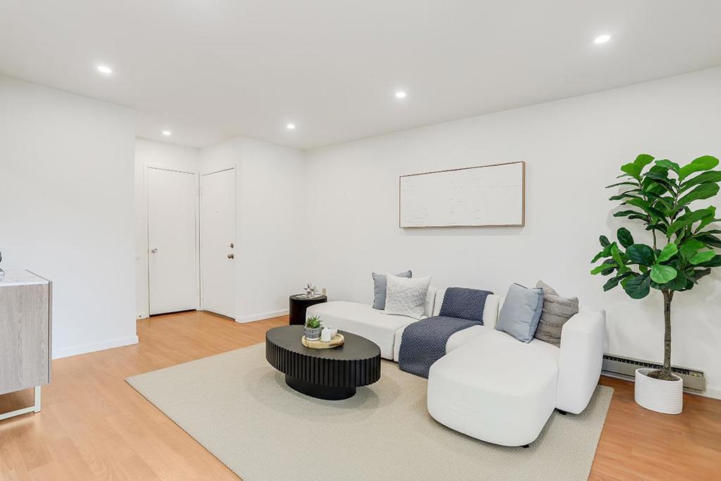 38623 Cherry Lane 207