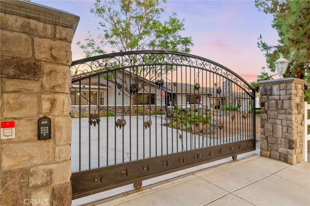 3048 Jason Road
