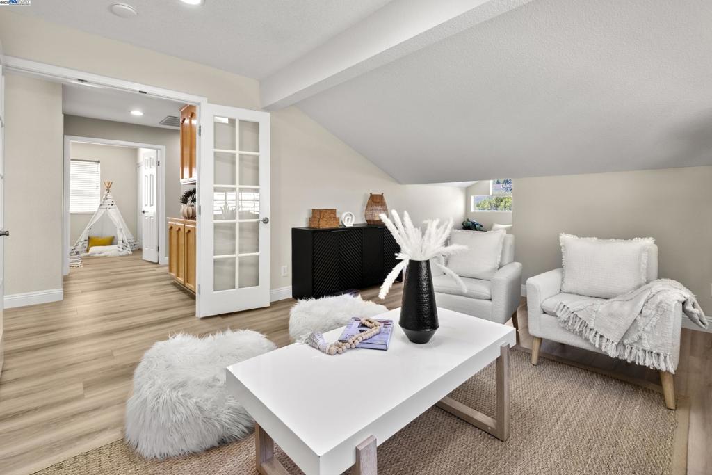 BENT CREEK ESTS - Residential