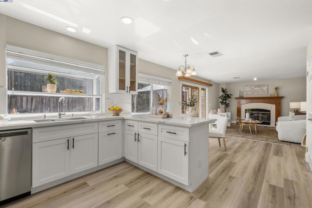 BENT CREEK ESTS - Residential