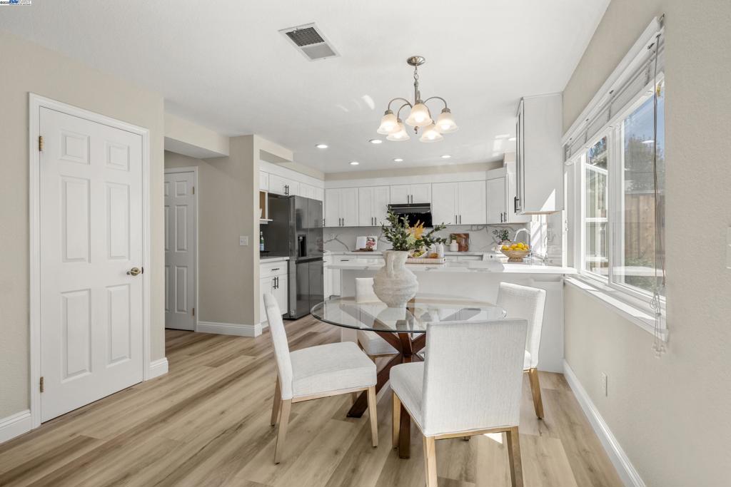 BENT CREEK ESTS - Residential