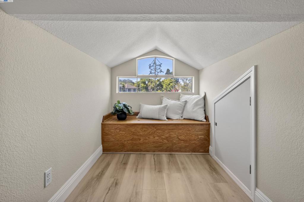 BENT CREEK ESTS - Residential