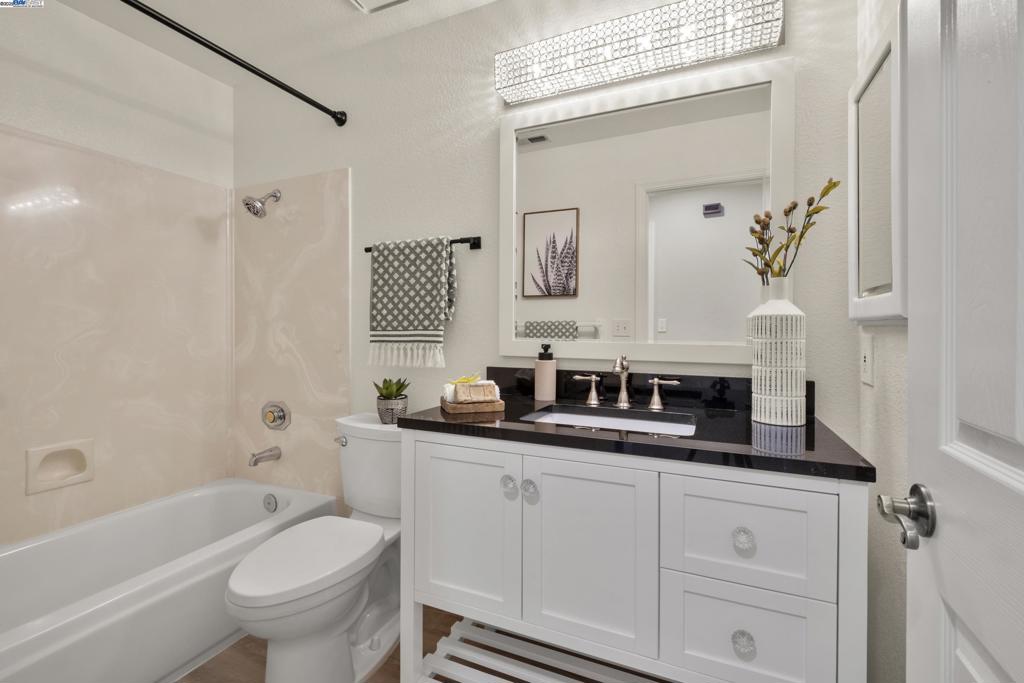 BENT CREEK ESTS - Residential