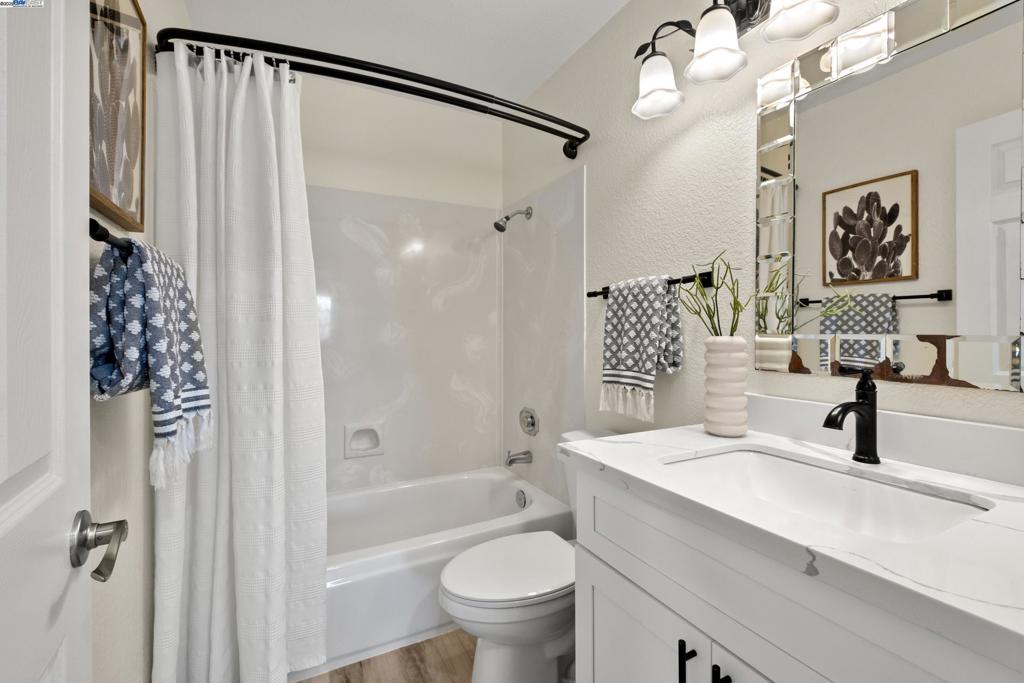 BENT CREEK ESTS - Residential