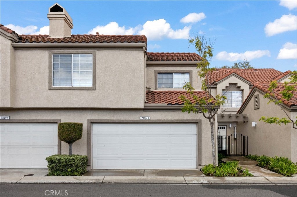 21893 Southgate
