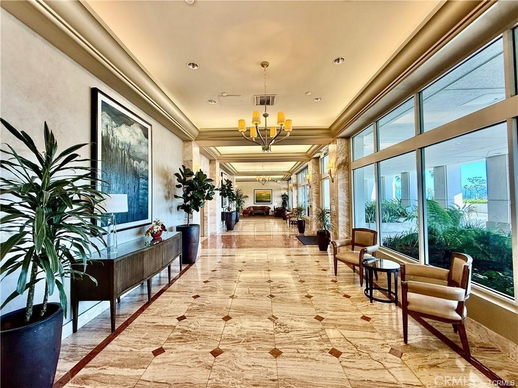 Downtown (DT) - Residential Lease
