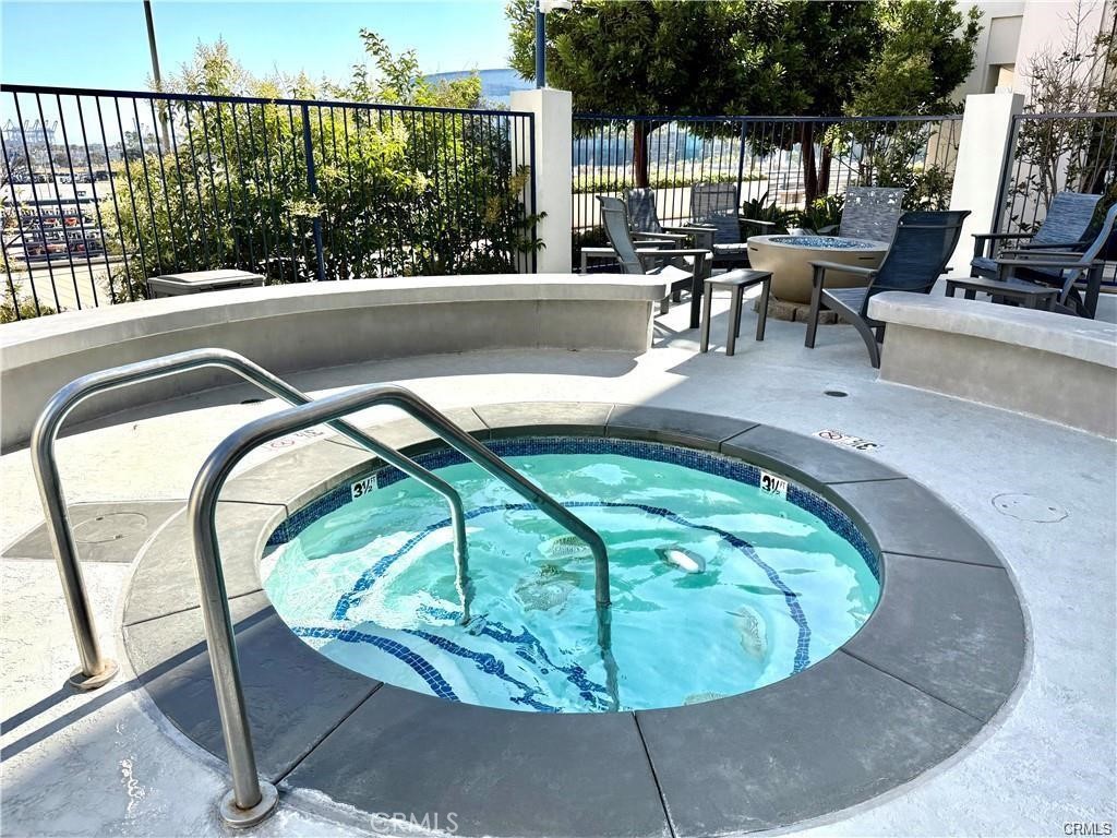 Downtown (DT) - Residential Lease