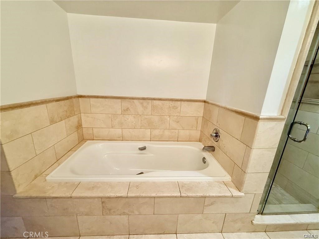 Downtown (DT) - Residential Lease