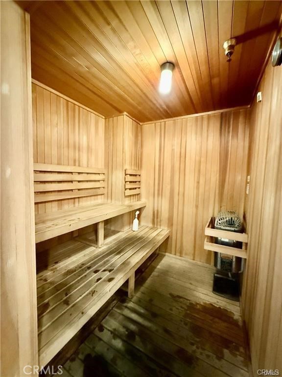 Downtown (DT) - Residential Lease