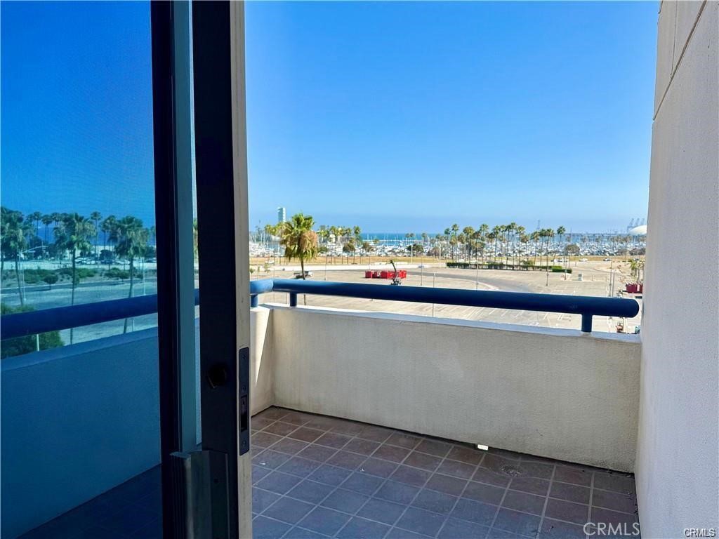 Downtown (DT) - Residential Lease