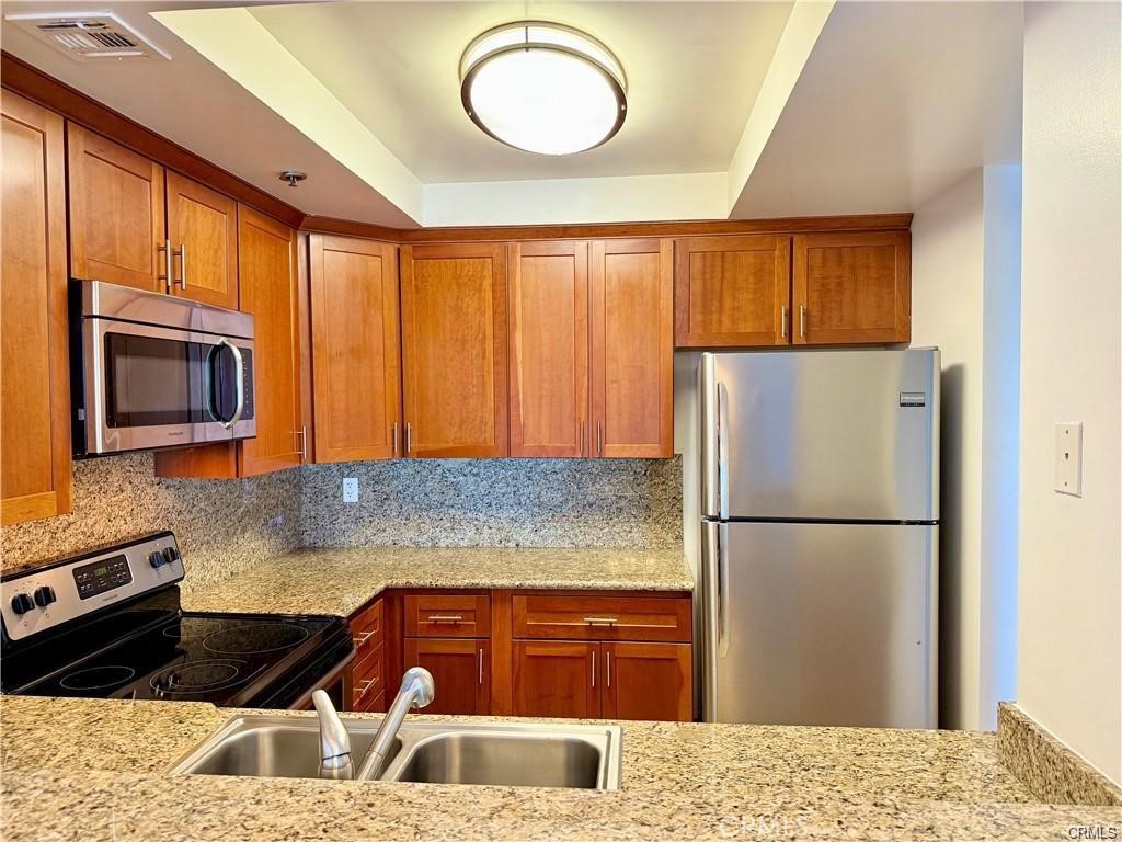 Downtown (DT) - Residential Lease