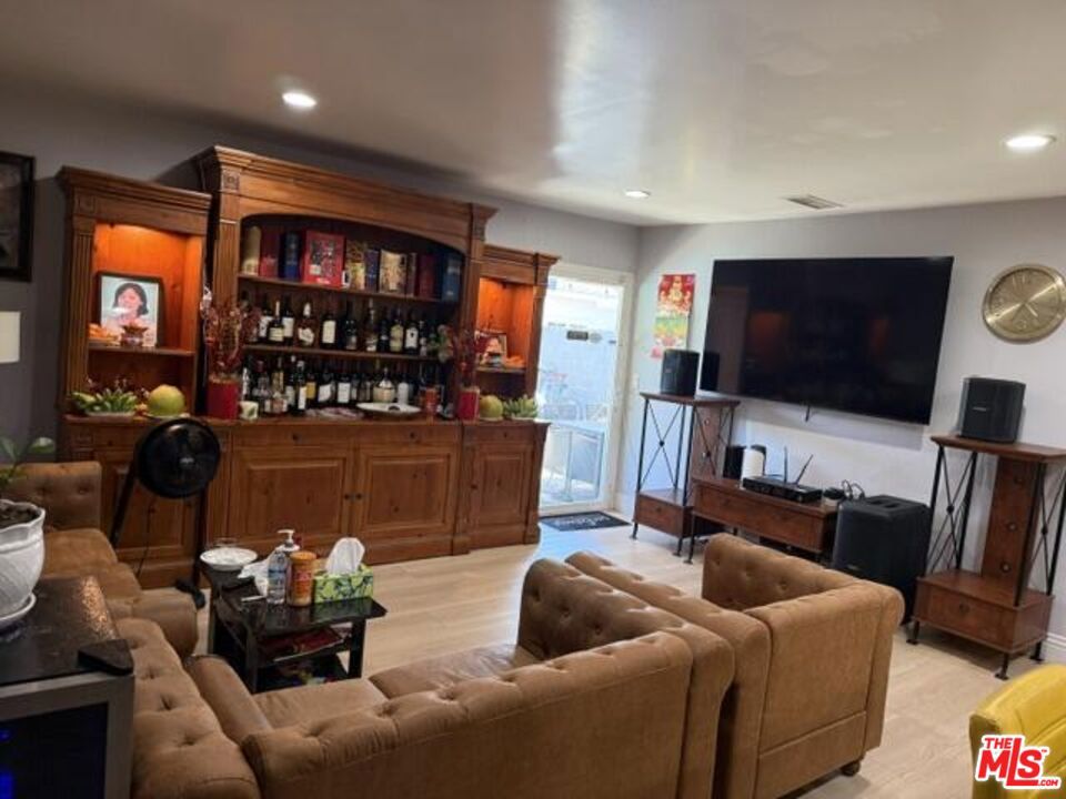 9450 Mcfadden Avenue