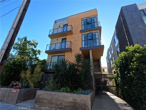 Photo of 11254 Mississippi Avenue #4, Los Angeles, CA 90025 (MLS # NP26119242)