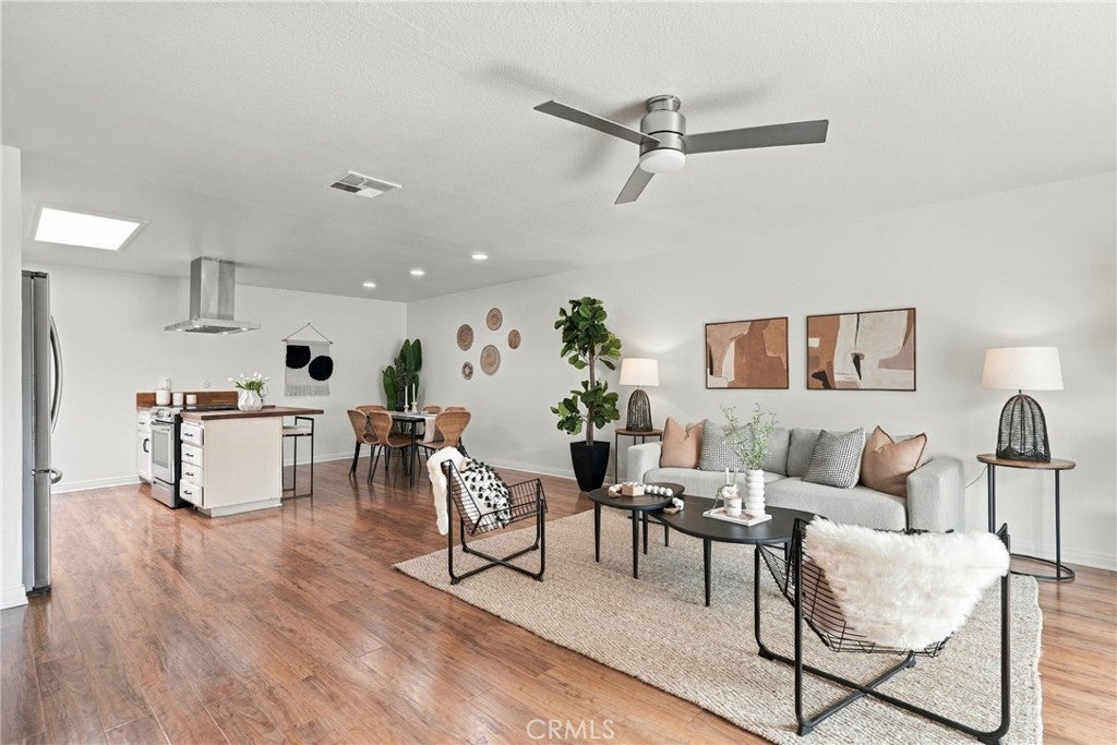 23496 Los Adornos, Aliso Viejo CA 92656 - Photo 1