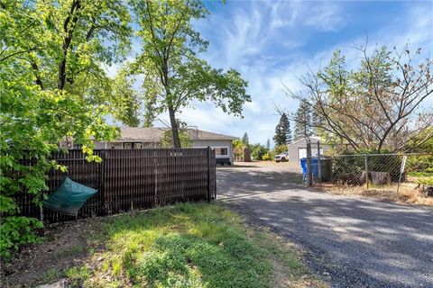 Photo of 5805 Gradley Ln, Paradise, CA 95969 (MLS # SN26069825)