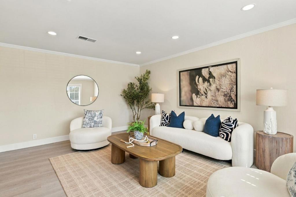 3839 Mesa Verde Court