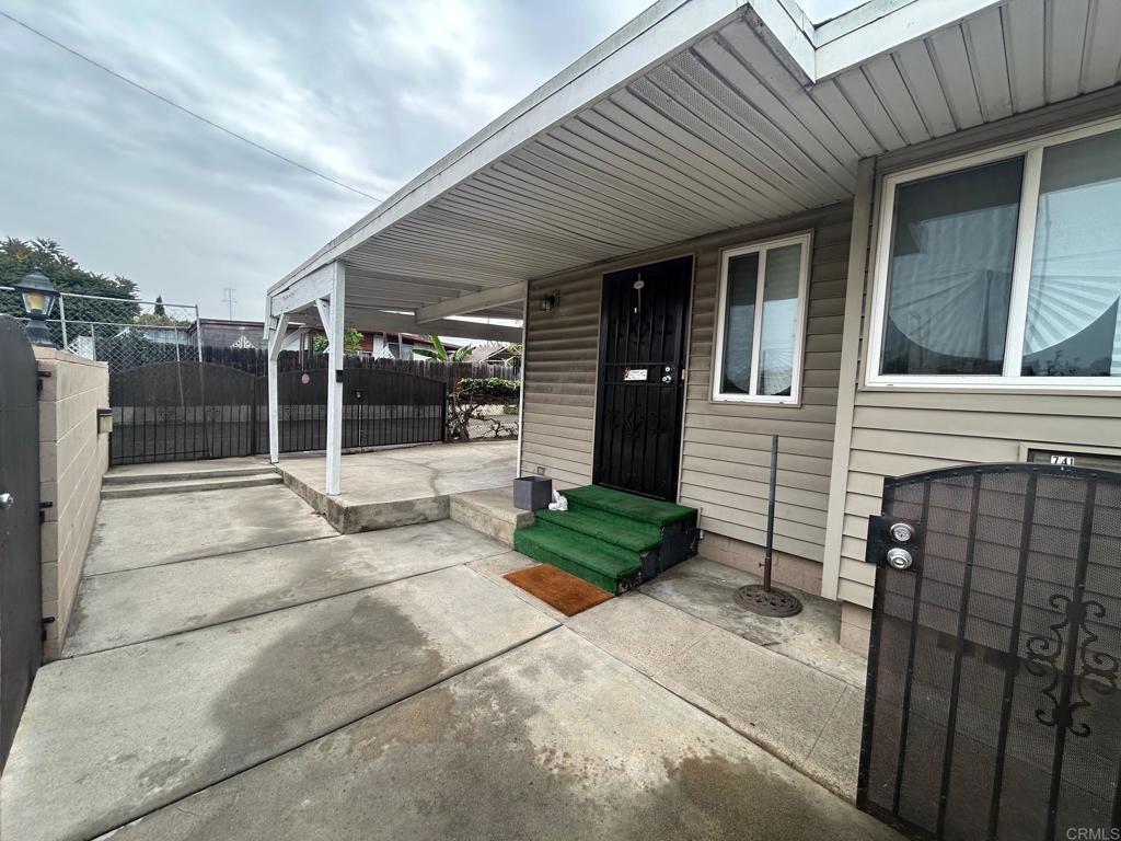 737 41 44th Street