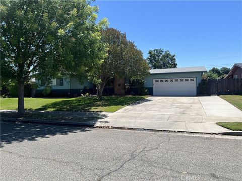 Photo of 1520 Tamarack AVE, Atwater, CA 95301 (MLS # MC26118097)
