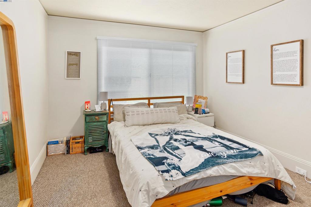 ALAMEDA - Residential Income