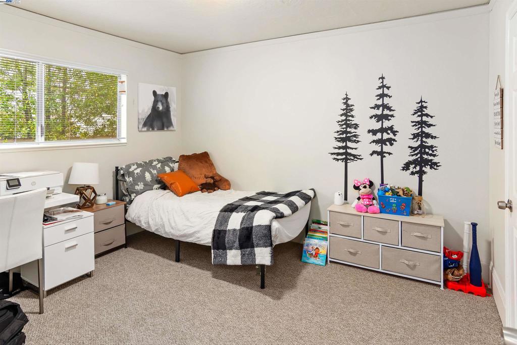 ALAMEDA - Residential Income