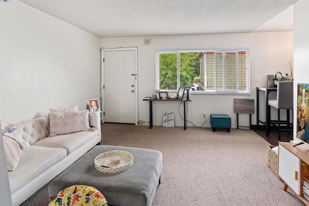 ALAMEDA - Residential Income