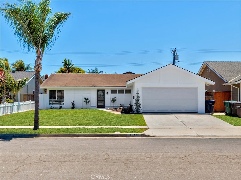 9312 Nautilus, Huntington Beach CA 92646 - Photo 1
