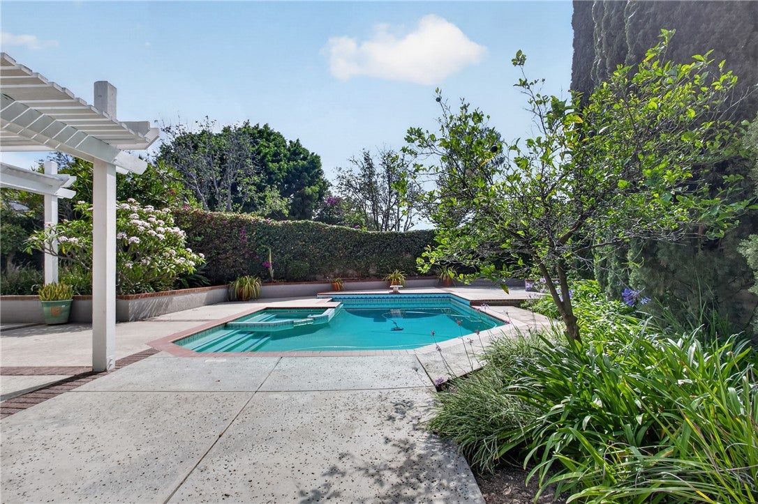 10 E Trenton, Irvine CA 92620 - Photo 40