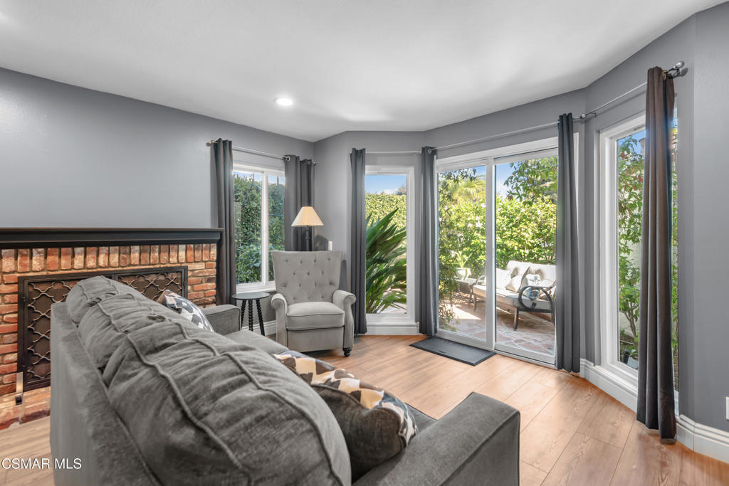 Los Robles Fairways Estate-379 - 1004112 - Residential