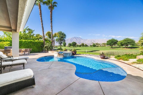 Photo of 56825 Mountain Vw, La Quinta, CA 92253 (MLS # 219149411DA)