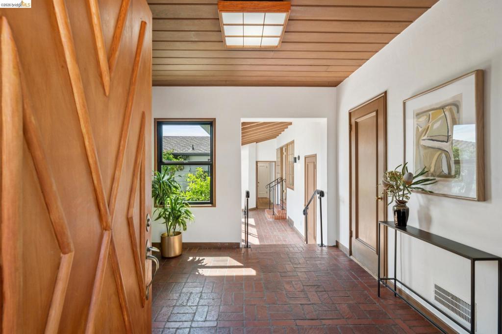 38 Highgate