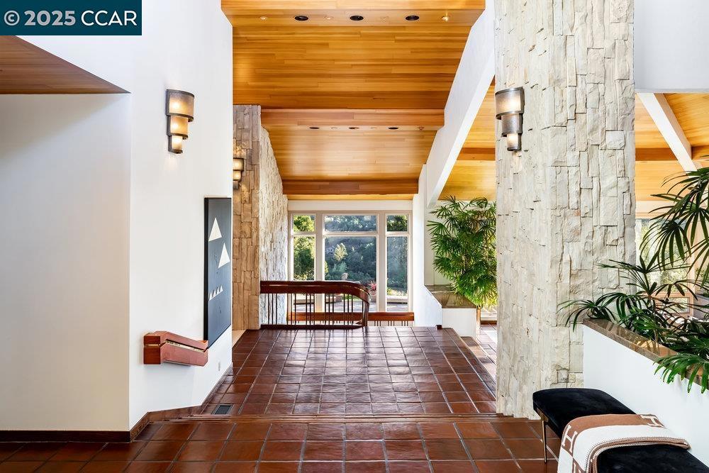 UPPER HAPPY VLY - Residential