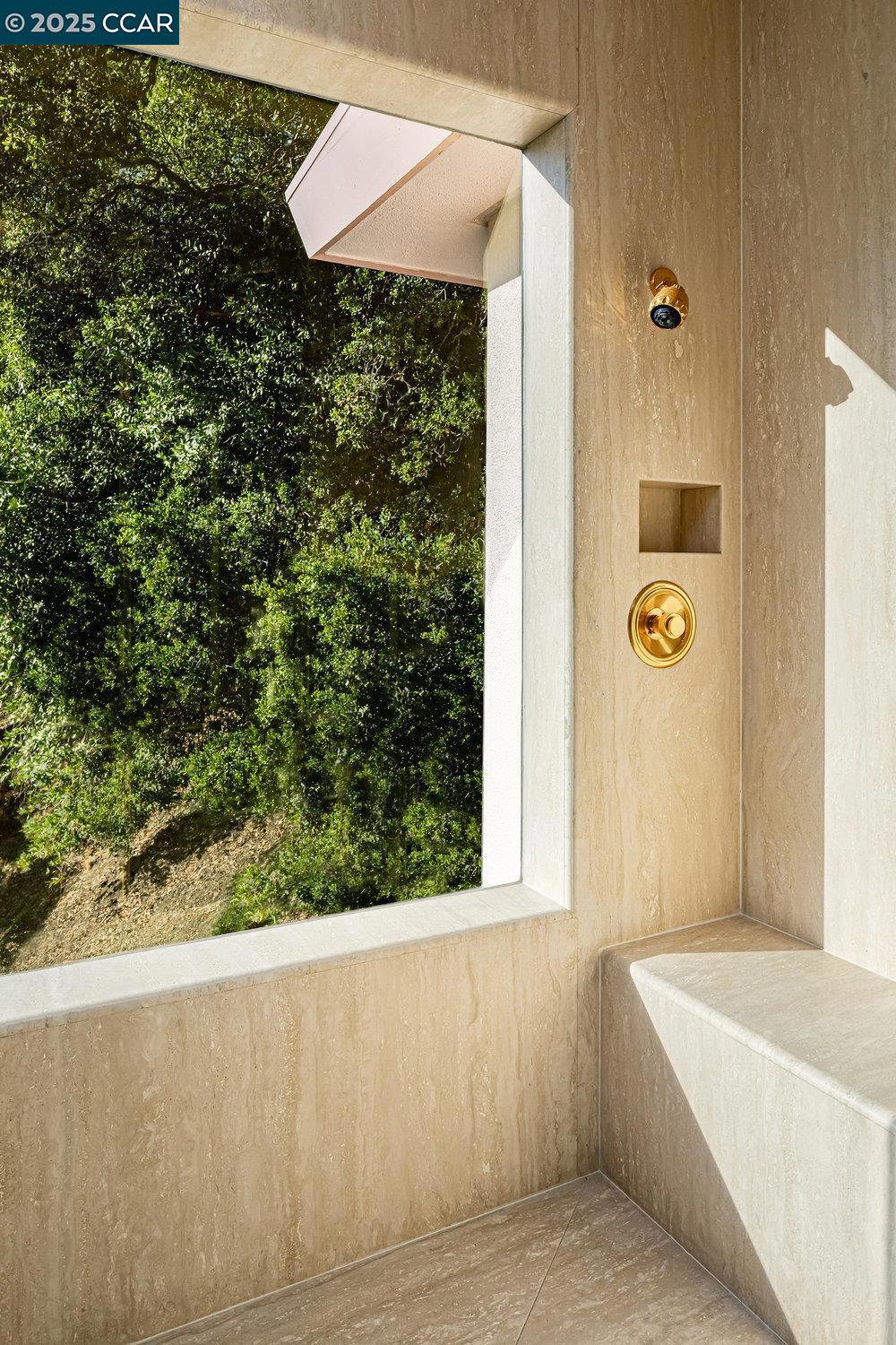 UPPER HAPPY VLY - Residential