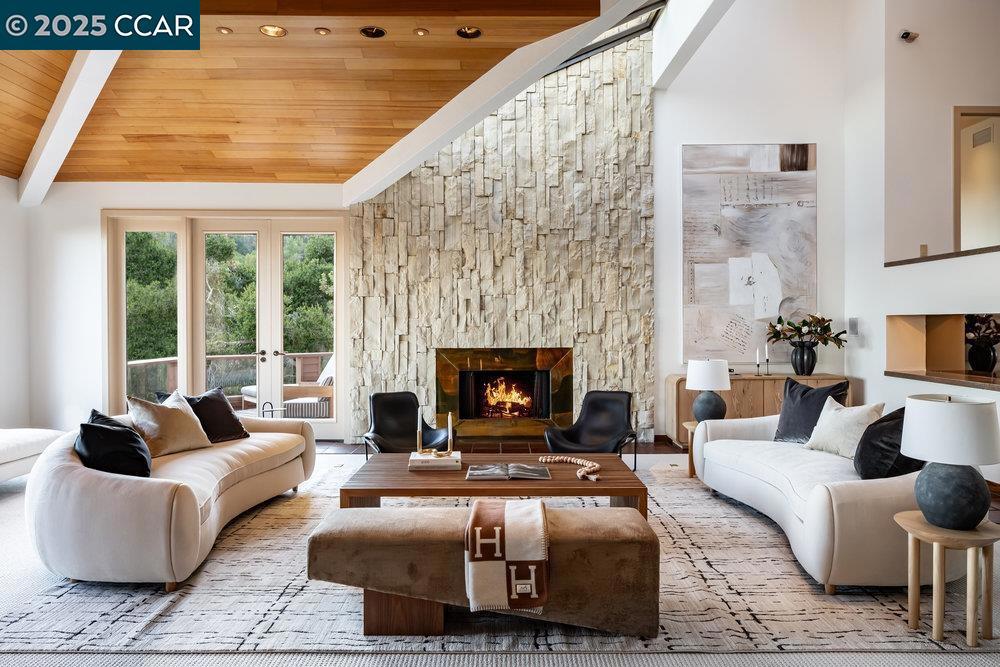 UPPER HAPPY VLY - Residential