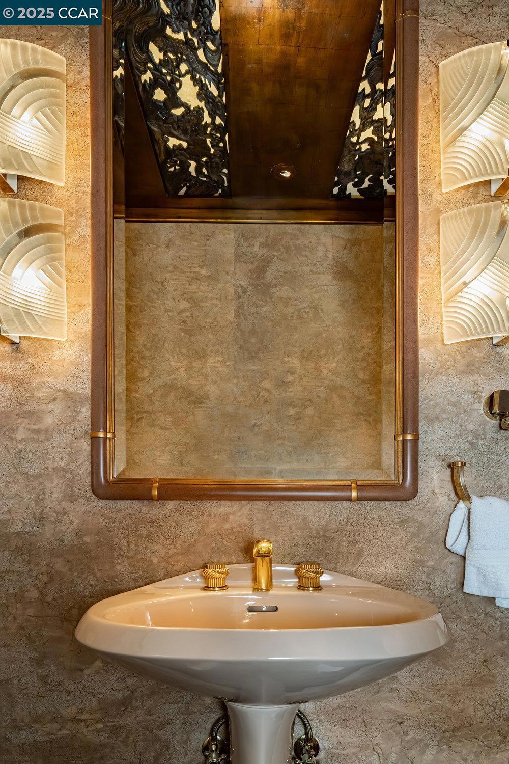 UPPER HAPPY VLY - Residential