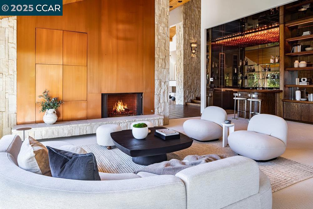 UPPER HAPPY VLY - Residential