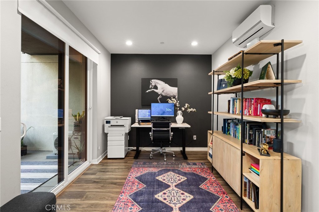 2846 N Glassell