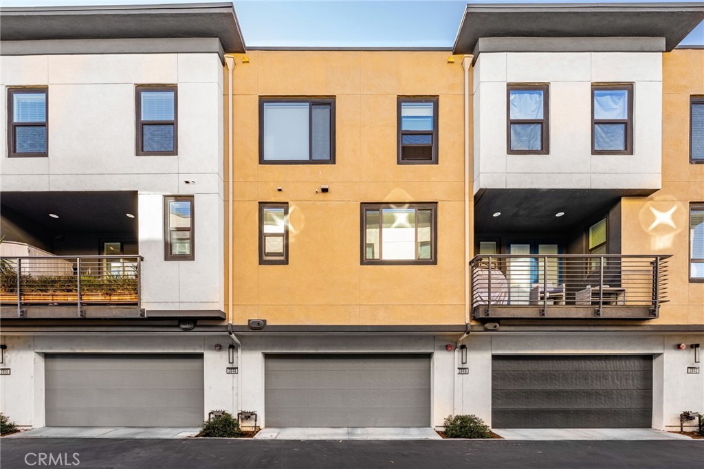Trio - Residential