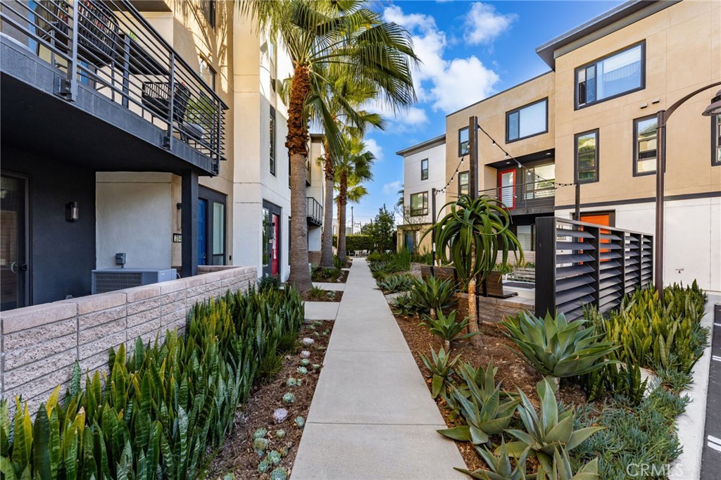 Trio - Residential