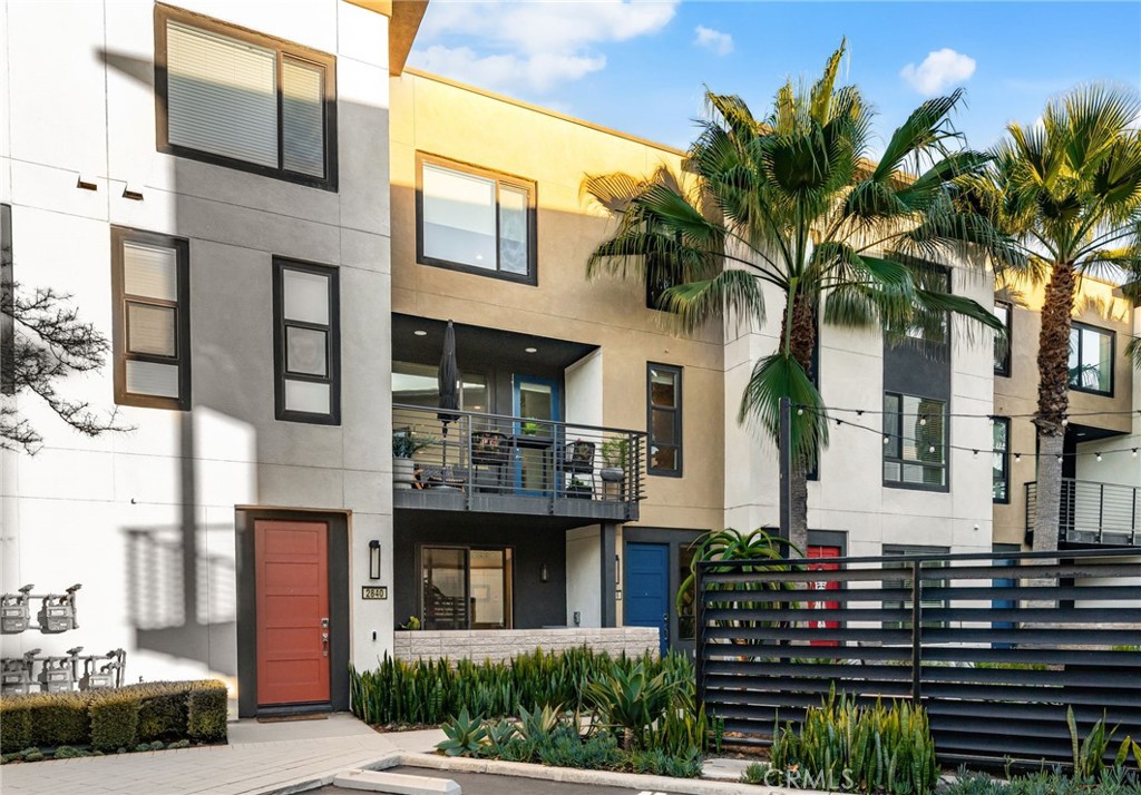2846 N Glassell