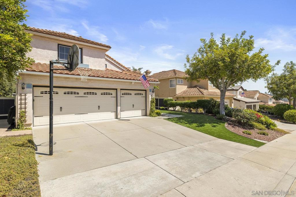12465 Pathos Ln